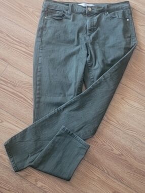GAP 1969 True Skinny Jeans In A Washed Gray Denim